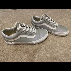 Women’s vans classics iridescent
